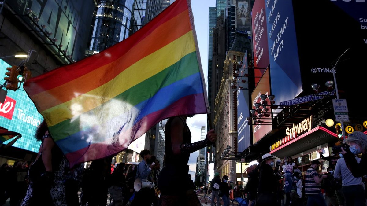 Čínské homosexuální páry uzavírají sňatky ve Spojených státech